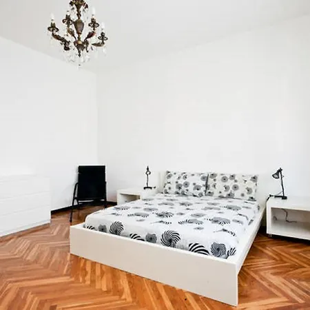Luminoso Apartament Grugliasco